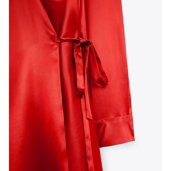 ZARA SILK DRAPED DRESS LIMITED EDITION - Picture 4 of 8